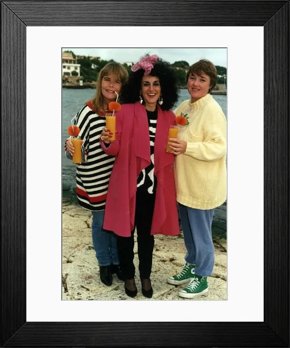 Framed Print : Lesley Joseph Birds of a Feather'Actress Framed Print : Lesley Joseph Birds of a Feather'Actress