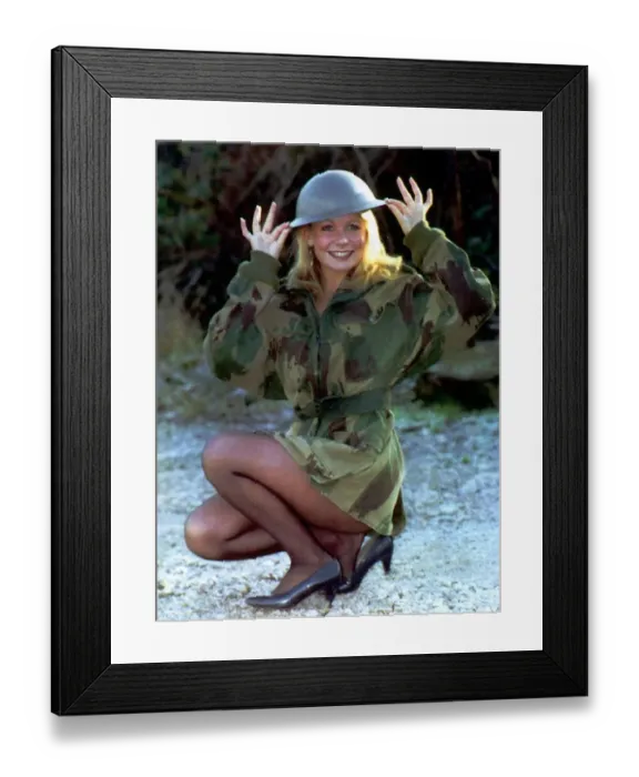 Framed Print : Glenda McKay Actress wh o appears in TV Soap Emmerdale Farm wearing aa army camoflage