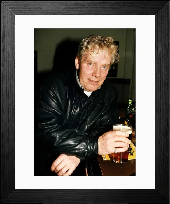 Framed Print : Geoff Hinsliff Actor who plays in Coronation Street Framed Print : Geoff Hinsliff Actor who plays in Coronation Street