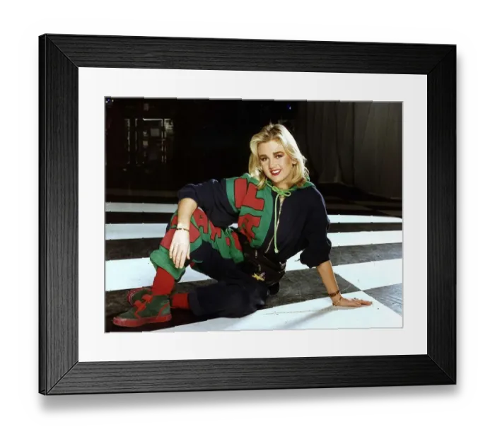 Framed Print : Lisa Maxwell Actress