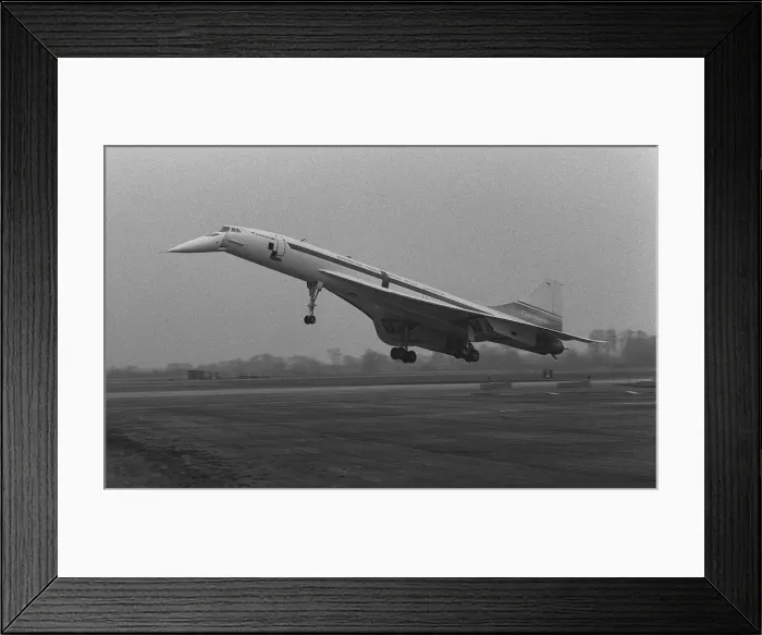 Framed Print : Aircraft BAC Aerospatiale Concorde 002 1st Landing April 1969 - The British built Framed Print : Aircraft BAC Aerospatiale Concorde 002 1st Landing April 1969 - The British built