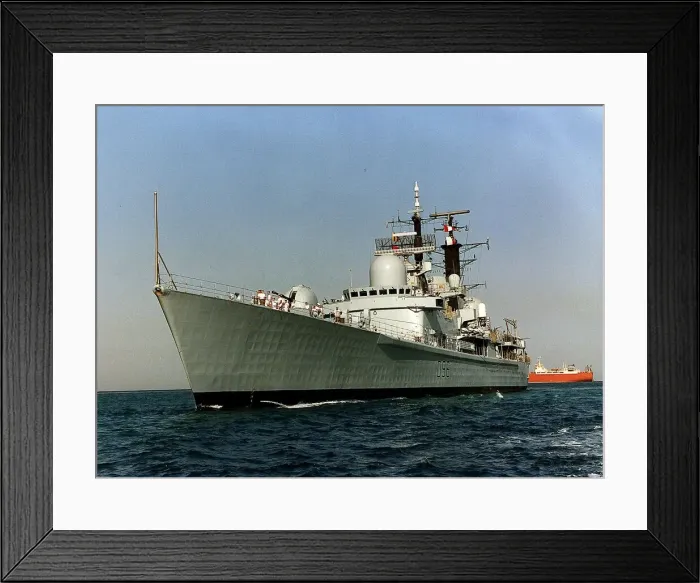 Framed Print : HMS Gloucester a type 42 destroyer prepares for Gulf during crisis with Iraq