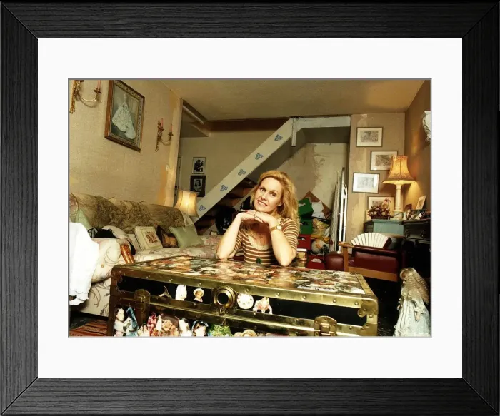 Framed Print : Suzannah Leigh Actress At home Framed Print : Suzannah Leigh Actress At home