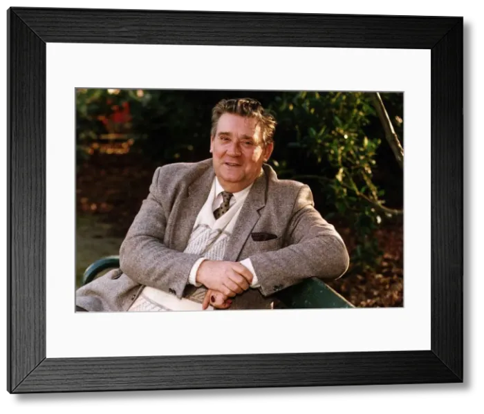 Framed Print : Bryan Mosley Actor who plays Alf Roberts in Coronation Street Framed Print : Bryan Mosley Actor who plays Alf Roberts in Coronation Street