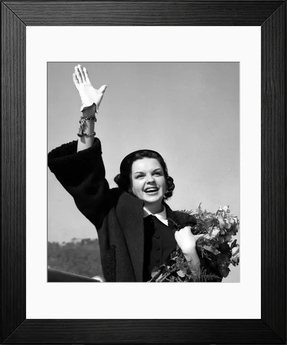Framed Print : Judy Garland, American film star, arrives in Plymouth. April 1951 Framed Print : Judy Garland, American film star, arrives in Plymouth. April 1951
