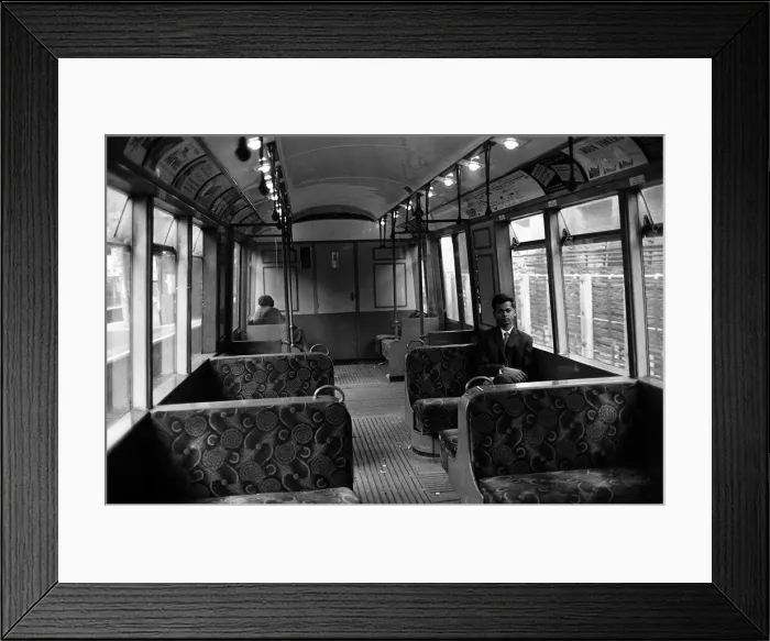 Framed Print : Strike Day at Farringdon Road and Euston Square - October 1962 Scenes on the day of Framed Print : Strike Day at Farringdon Road and Euston Square - October 1962 Scenes on the day of