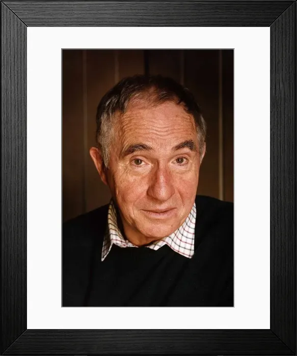 Framed Print : Nigel Hawthorne actor