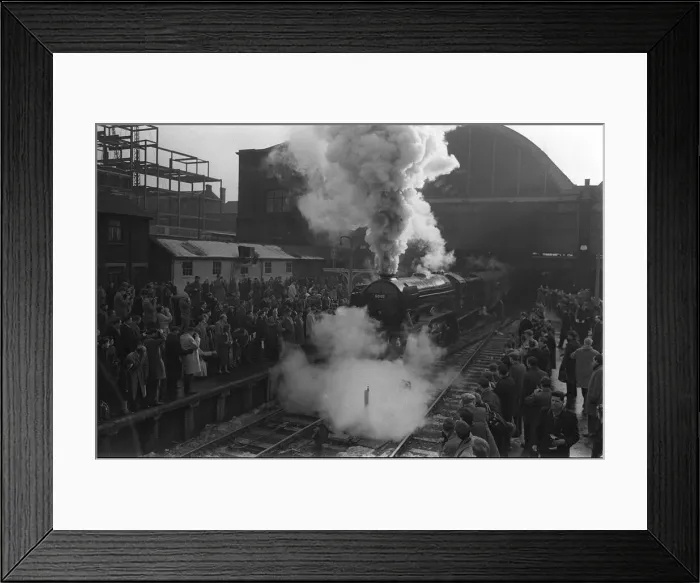 Framed Print : At the other end of its revenue-earning mainline career Framed Print : At the other end of its revenue-earning mainline career