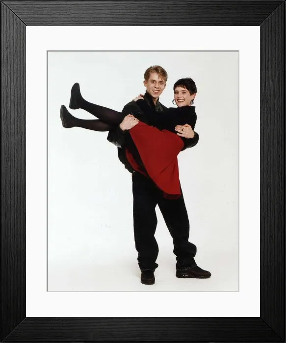 Framed Print : Actor Nick Cochrane and his new girlfriend Judy Brook in Coronation Street Framed Print : Actor Nick Cochrane and his new girlfriend Judy Brook in Coronation Street