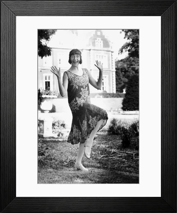 Framed Print : Su pollard Actress as Ivy Teasdale in the TV series You Rang M Lord Framed Print : Su pollard Actress as Ivy Teasdale in the TV series You Rang M Lord
