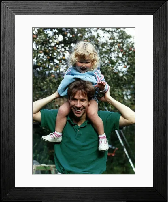 Framed Print : Peter Duncan TV Presenter with daughter on shoulders A©Mirrorpix Framed Print : Peter Duncan TV Presenter with daughter on shoulders A©Mirrorpix