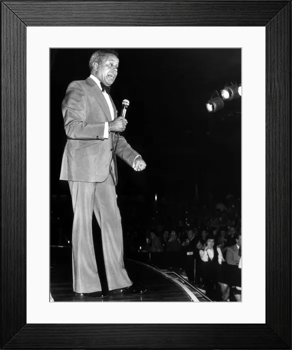 Framed Print : Charlie Williams Comedian - January 1976 at Jolees in Stoke on Trent A©Mirrorpix Framed Print : Charlie Williams Comedian - January 1976 at Jolees in Stoke on Trent A©Mirrorpix