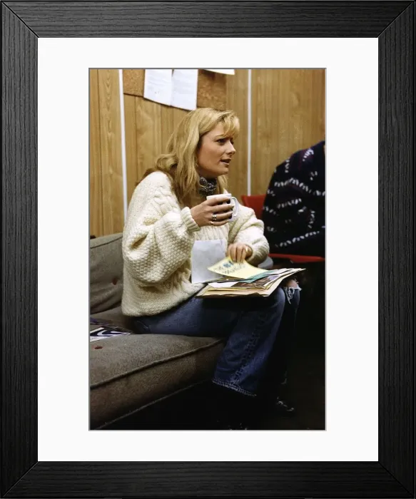 Framed Print : Gaby Roslin TV Presenter of Channel Four Big Breakfast TV Programme Framed Print : Gaby Roslin TV Presenter of Channel Four Big Breakfast TV Programme