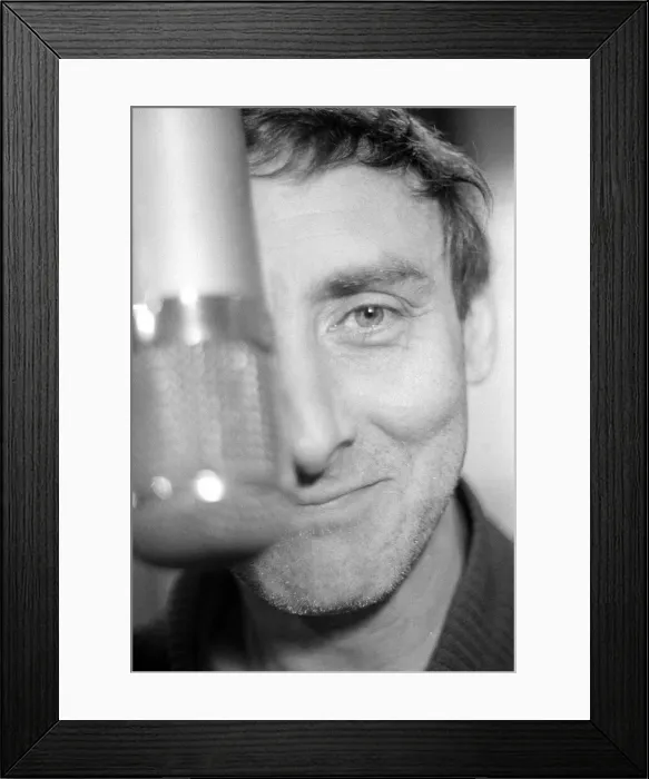 Framed Print : Spike Milligan Sept 1960 makes a record at EMI studios A©Mirrorpix