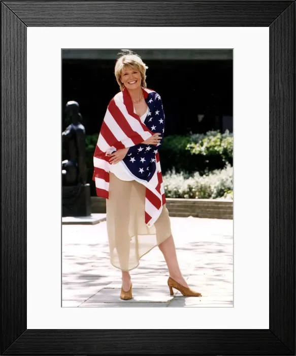 Framed Print : Alison Holloway tv presenter DBase Framed Print : Alison Holloway tv presenter DBase