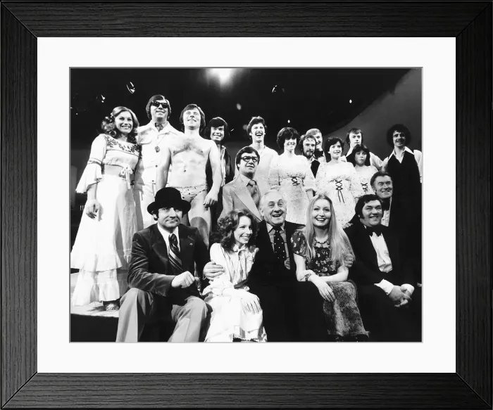 Framed Print : TV programme Opportunity Knocks stars Framed Print : TV programme Opportunity Knocks stars