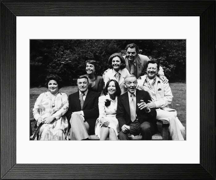 Framed Print : Gene Kelly with some friends outside the Savoy Hotel - May 1976 Dbase MSI Framed Print : Gene Kelly with some friends outside the Savoy Hotel - May 1976 Dbase MSI