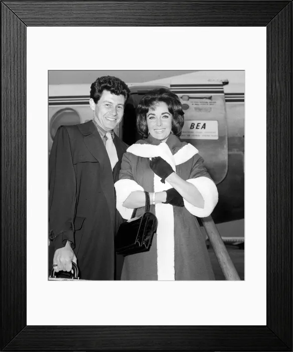 Framed Print : Elizabeth Taylor May 1959 with Husband Eddie Fisher