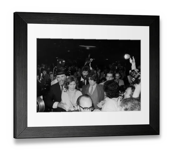 Framed Print : American actor John Travolta 1978 and American actress Marilu Henner Framed Print : American actor John Travolta 1978 and American actress Marilu Henner