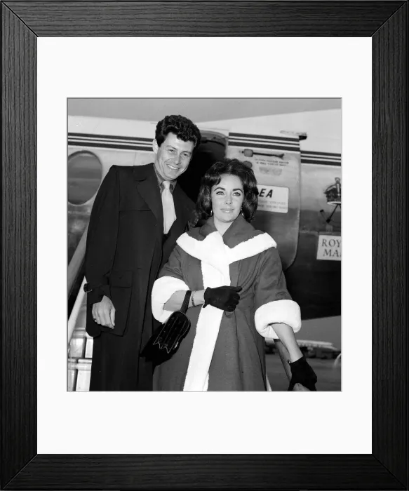 Framed Print : Elizabeth Taylor May 1959 with Husband Eddie Fisher Framed Print : Elizabeth Taylor May 1959 with Husband Eddie Fisher