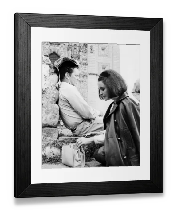 Framed Print : Elizabeth Taylor and Richard Burton Nov 1963 during the Filming of Night of Framed Print : Elizabeth Taylor and Richard Burton Nov 1963 during the Filming of Night of