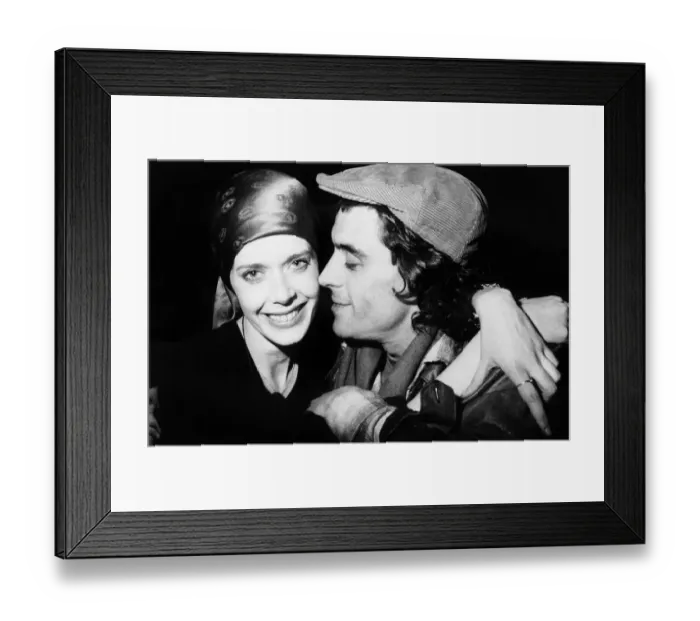 Framed Print : Actress Sylvia Kristel with boyfriend Ian McShane 1978 Framed Print : Actress Sylvia Kristel with boyfriend Ian McShane 1978