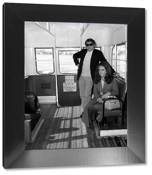 Elizabeth Taylor and Richard Burton on a bus September 1970 arriving at