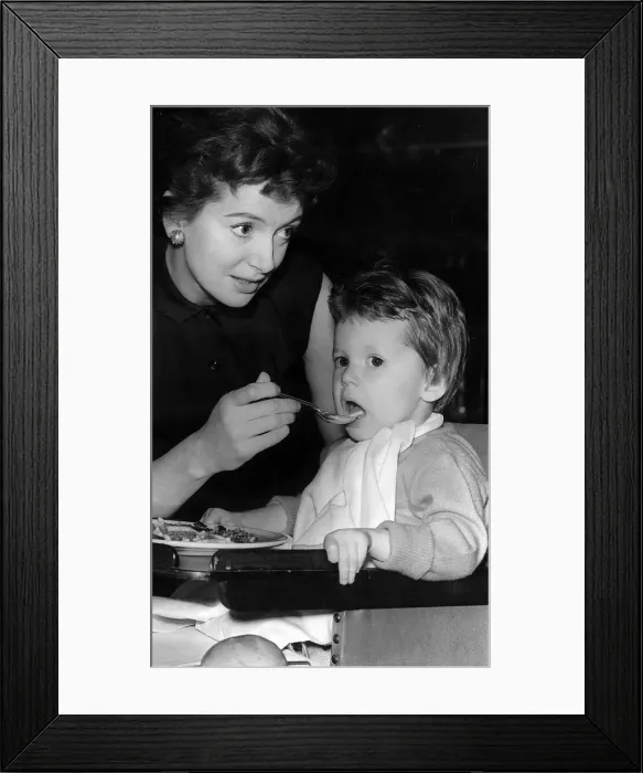 Framed Print : Actress Deborah Kerr arrived at Southampton tonight with her husband