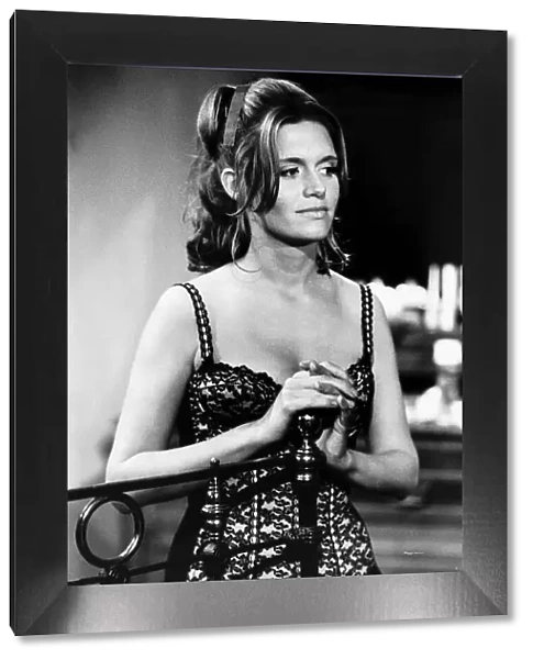 Film Dulcima Staring Carol White August 1970