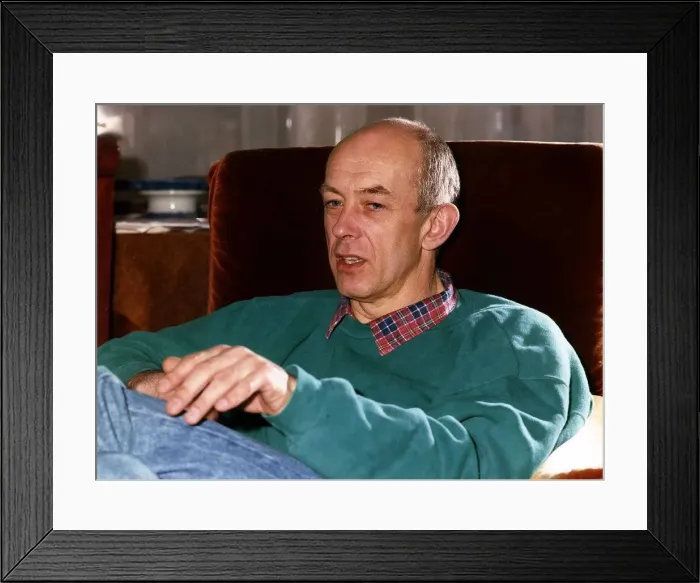 Framed Print : Roy Marsden actor, February 1989 Framed Print : Roy Marsden actor, February 1989