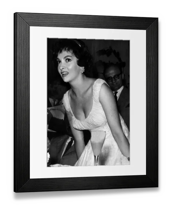 Framed Print : Gina Lollobrigida the actress Framed Print : Gina Lollobrigida the actress