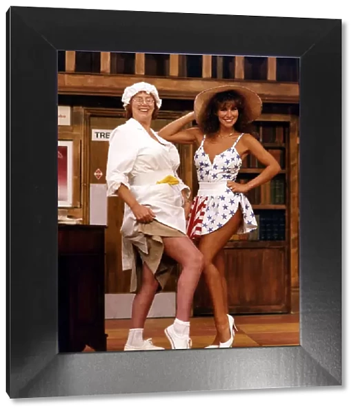 Linda Lusardi Model  /  TV Presenter with actress Anna Karen September 1988
