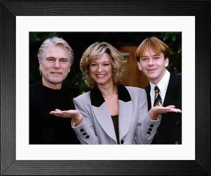 Framed Print : Adam Faith with Gillian Tailforth centre and Adam Woodyat right both actors from the BBC Framed Print : Adam Faith with Gillian Tailforth centre and Adam Woodyat right both actors from the BBC