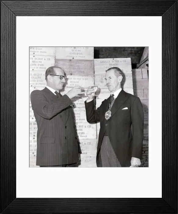 Framed Print : The Lord Mayor of London Sir Noel Bowater with the french ambassador M Massigli at a wine Framed Print : The Lord Mayor of London Sir Noel Bowater with the french ambassador M Massigli at a wine