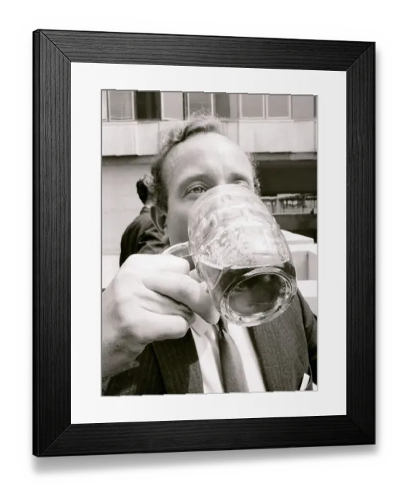Framed Print : London 1969: The heat wave hitting the capital has sent beer sales soaring