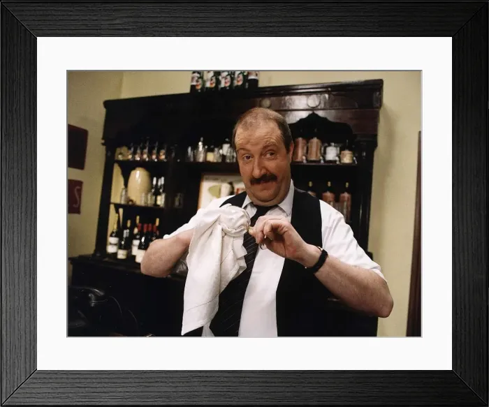 Framed Print : Gorden Kaye Actor stars in Allo Allo BBC TV series