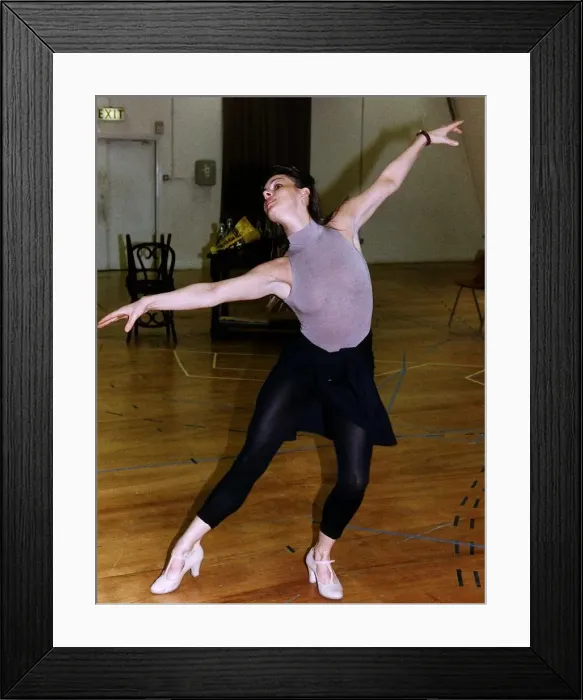 Framed Print : Ruthie Henshall Actress Dancing Ballet