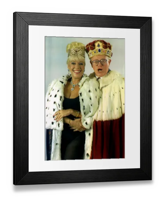Framed Print : Ken Morley Actor TV Soap Coronation Street'with Julie Goodyear the King Framed Print : Ken Morley Actor TV Soap Coronation Street'with Julie Goodyear the King