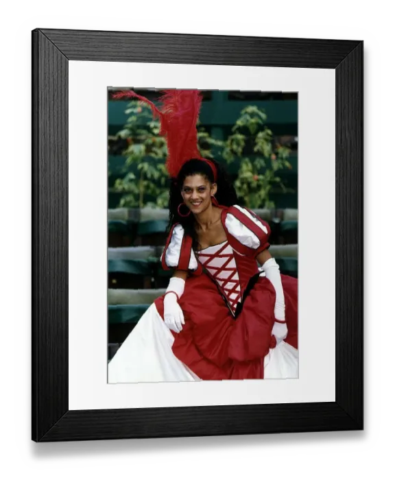 Framed Print : Cathy Tyson actress Who stars in THE TAMING OF THE SHREW at air theatre in regents park