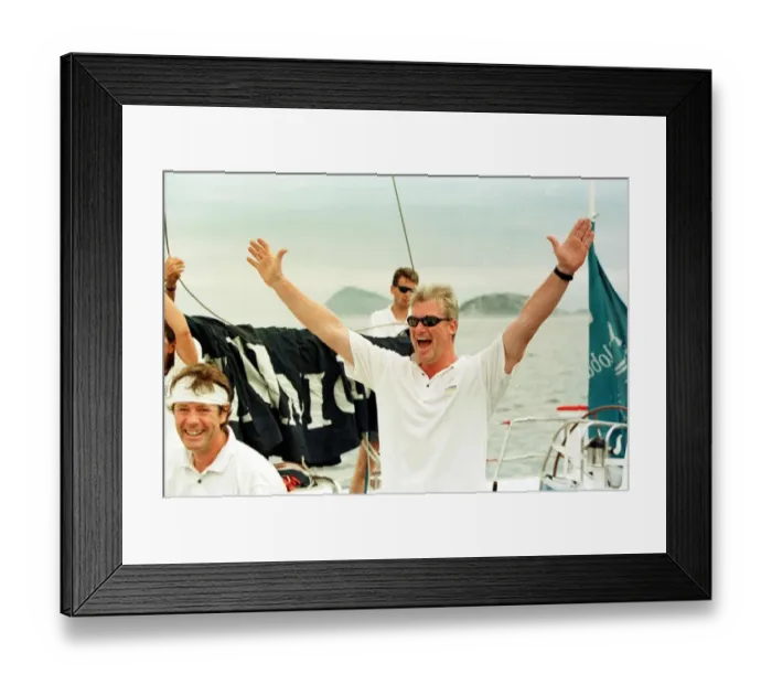 Framed Print : Sean Blowers Actor of Londons Burning shows his excitement at crossing the finish line in Framed Print : Sean Blowers Actor of Londons Burning shows his excitement at crossing the finish line in