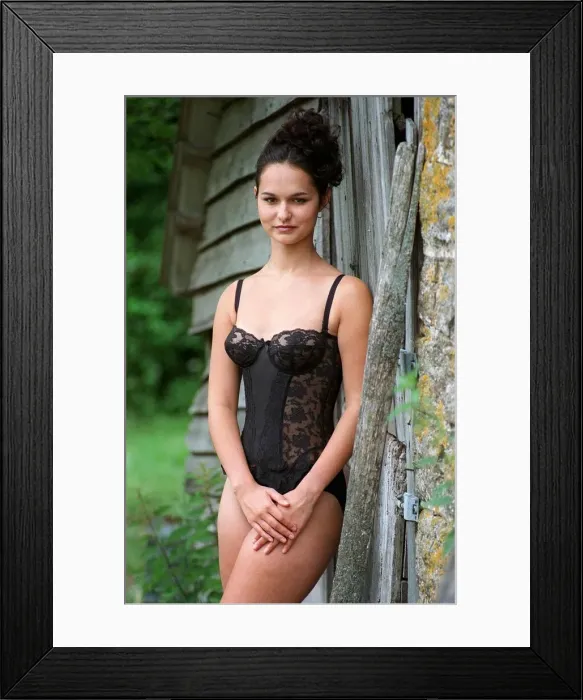 Framed Print : Julie Davis Actress who played character Primrose in TV programme Darling Buds of May Framed Print : Julie Davis Actress who played character Primrose in TV programme Darling Buds of May