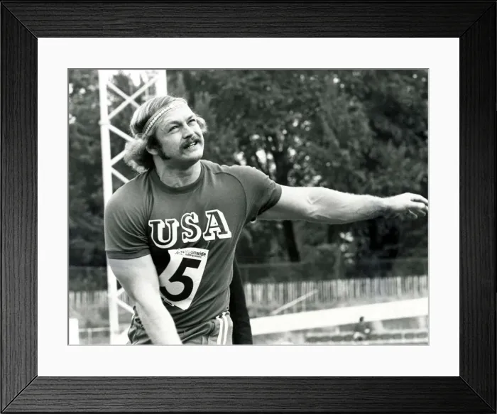 Framed Print : Al Feuerbach (Feuerback) wins the shotput 1974 A©Mirrorpix Framed Print : Al Feuerbach (Feuerback) wins the shotput 1974 A©Mirrorpix