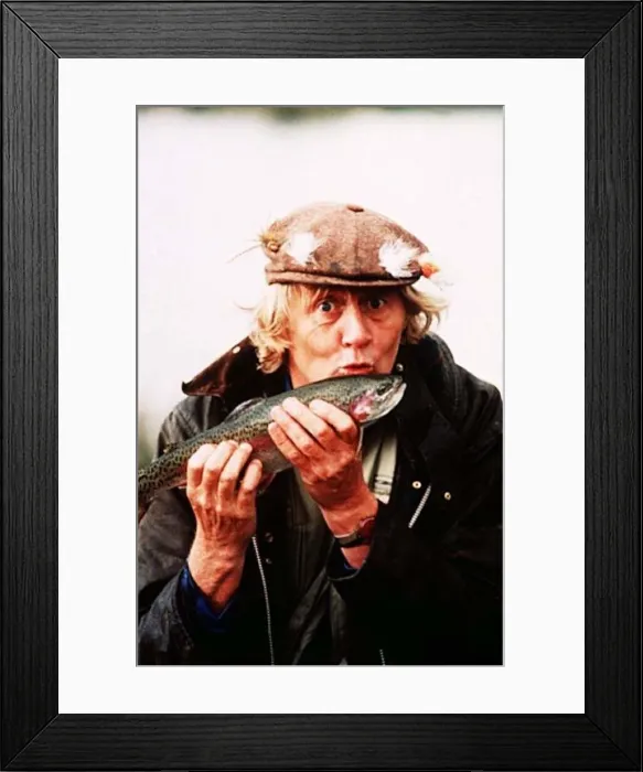  : Chris Tarrant Disc Jockey goes fishing