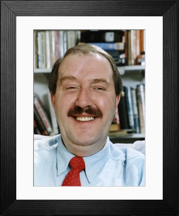 Framed Print : Gorden Kaye who is an actor