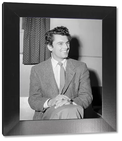 Italian film star Edmund Purdom October 1954 at the London Savoy Hotel