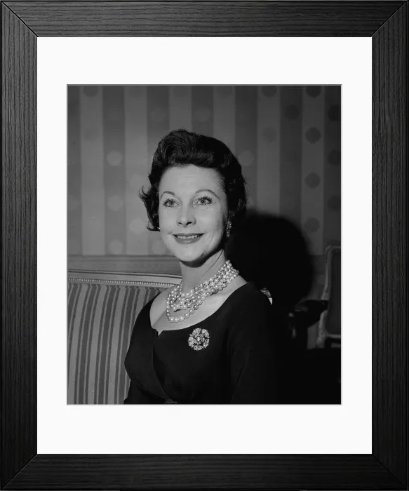 Framed Print : Actress Vivien Leigh 15th March 1959 Framed Print : Actress Vivien Leigh 15th March 1959
