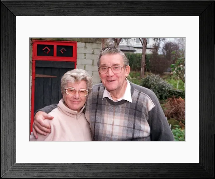 Framed Print : Bryan Mosley actor December 1998 dancing with wife Norma