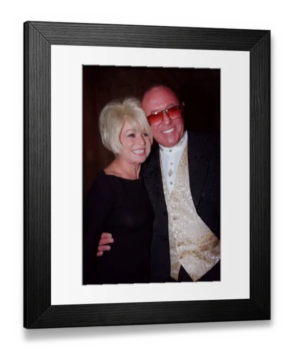 Framed Print : Mike Reed Actor / Comedian October 98 Eastendersactor arriving at the Royal Albert Framed Print : Mike Reed Actor / Comedian October 98 Eastendersactor arriving at the Royal Albert