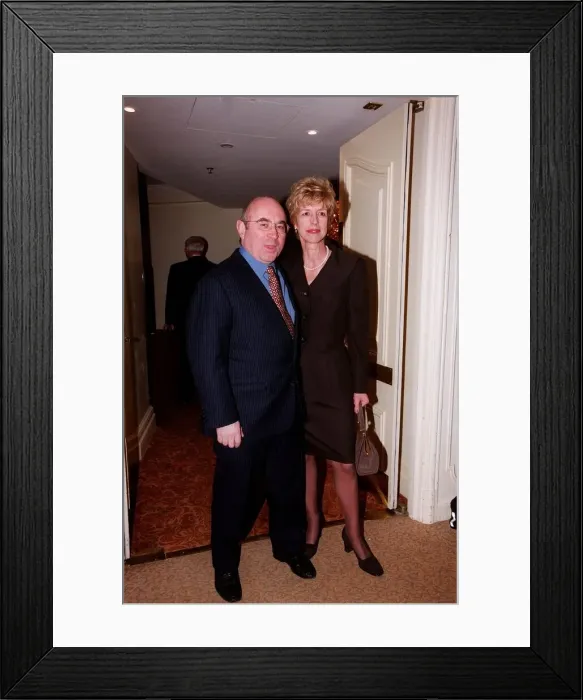 Framed Print : Bob Hoskins Actor December 98 At the Variety Club Luncheon in London with his wife Framed Print : Bob Hoskins Actor December 98 At the Variety Club Luncheon in London with his wife