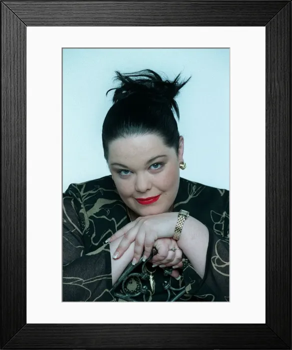 Framed Print : Lisa Riley Actress September 98 Who stars in ITVs Emmerdale Farm Framed Print : Lisa Riley Actress September 98 Who stars in ITVs Emmerdale Farm